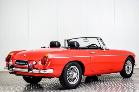 MG B MGB Roadster thumbnail 2