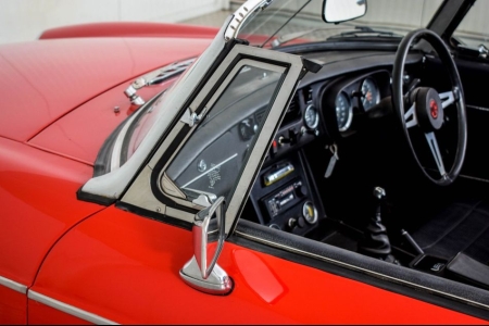 MG B MGB Roadster thumbnail 27