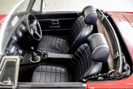 MG B MGB Roadster thumbnail 37