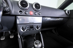 Audi TT Roadster 1.8 5V Turbo thumbnail 32