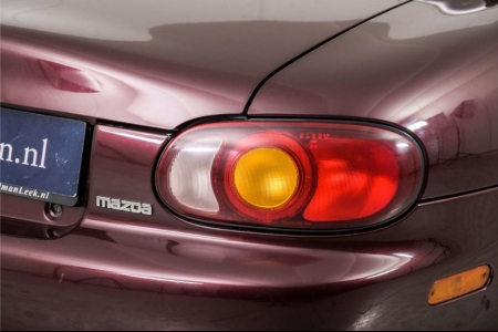 Mazda MX-5 MX-5 1.6i Miracle thumbnail 31