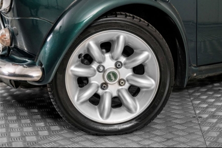 MINI Cooper S 1.3I MPi Classic thumbnail 4