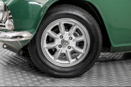 Triumph TR4  thumbnail 4