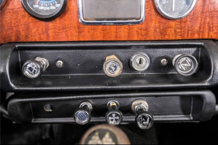 Triumph TR4  thumbnail 40