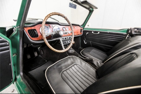 Triumph TR4  thumbnail 9