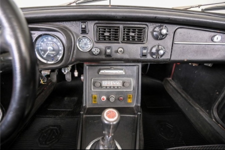 MG B MGB 1.8 Roadster thumbnail 30
