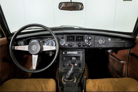 MG BGT MGBGT stalen dashbord . thumbnail 5