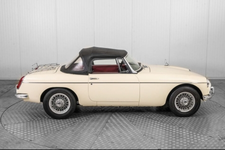 MG B 1.8 Roadster Lepeldeur thumbnail 45