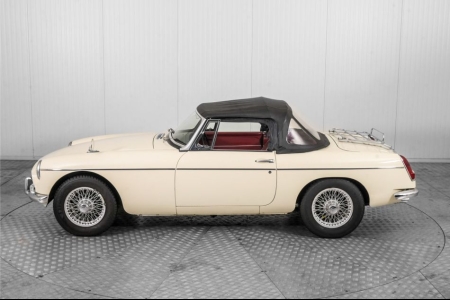 MG B 1.8 Roadster Lepeldeur thumbnail 46