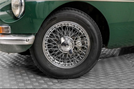 MG B 1.8 met 5 bak . thumbnail 4