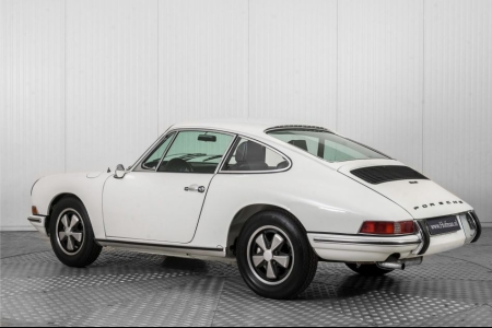 Porsche 912 SWB . thumbnail 8