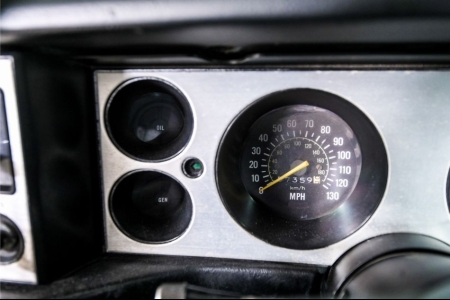 Chevrolet Camaro V8 automatic thumbnail 35
