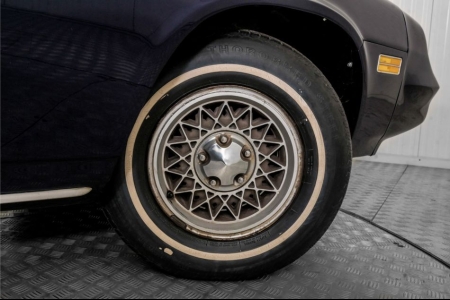 Chevrolet Camaro V8 automatic thumbnail 42