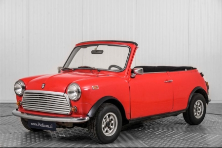 MINI Cabrio . thumbnail 1