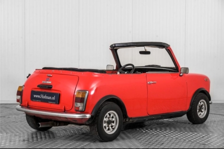MINI Cabrio . thumbnail 2