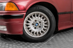 BMW 3-SERIE coupe 325i thumbnail 4