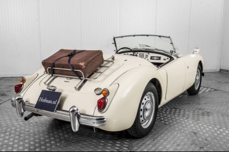 MG MGA 1600 . thumbnail 34