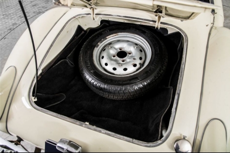 MG MGA 1600 . thumbnail 47