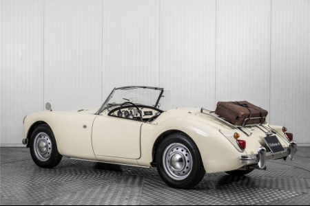 MG MGA 1600 . thumbnail 8