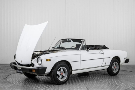 Fiat 124 Spider . thumbnail 41