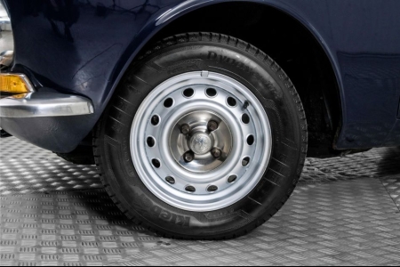 Alfa Romeo GT 1300 Junior only 2 owners thumbnail 4