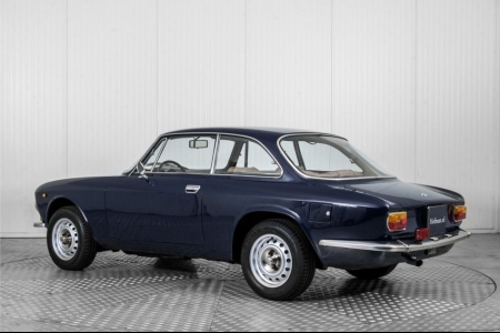 Alfa Romeo GT 1300 Junior only 2 owners thumbnail 8