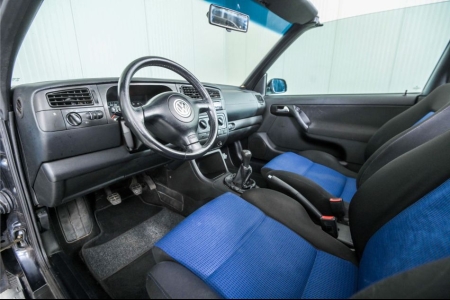 Volkswagen GOLF Cabriolet 1.8 Trendline . thumbnail 11
