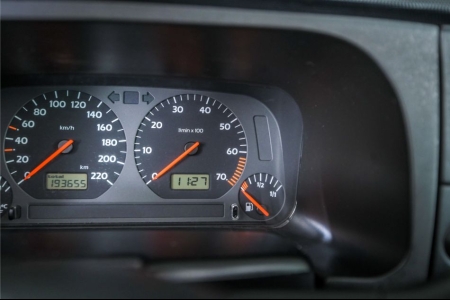 Volkswagen GOLF Cabriolet 1.8 Trendline . thumbnail 35