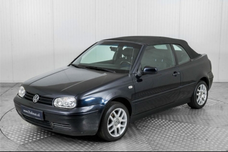 Volkswagen GOLF Cabriolet 1.8 Trendline . thumbnail 38