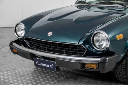 Fiat 124 Spider 2000 . thumbnail 21