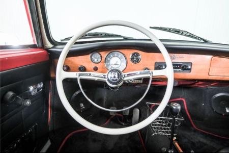 Volkswagen Karmann Ghia . thumbnail 6