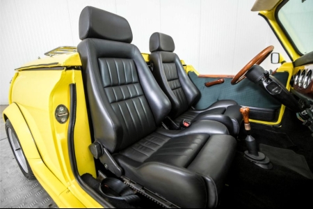 MINI Cabrio two seater . thumbnail 13