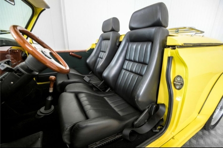 MINI Cabrio two seater . thumbnail 14