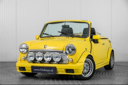 MINI Cabrio two seater . thumbnail 3
