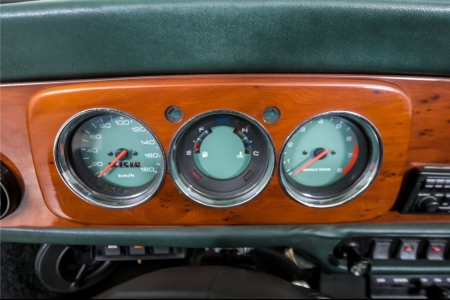 MINI Cabrio two seater . thumbnail 37