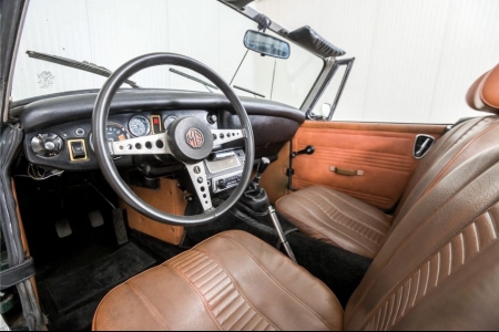 MG Midget . thumbnail 9