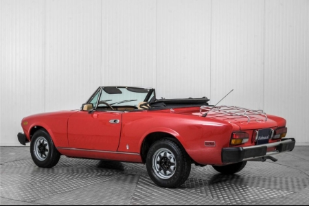 Fiat Spider . thumbnail 8