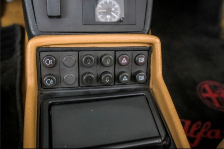 Alfa Romeo Spider 2.0 . thumbnail 40