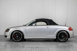 Audi TT Roadster 1.8 5V Turbo thumbnail 80