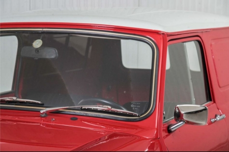 MINI VAN 1300 . thumbnail 24