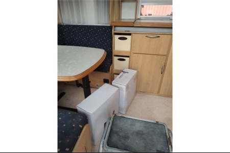 Hymer  Eriba Swing 491 . thumbnail 9