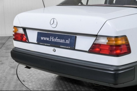 Mercedes-Benz 200-serie 200 E W124 thumbnail 29
