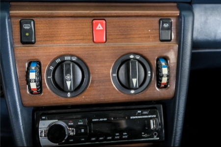 Mercedes-Benz 200-serie 200 E W124 thumbnail 31