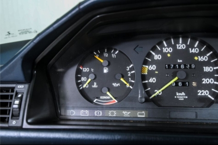 Mercedes-Benz 200-serie 200 E W124 thumbnail 35