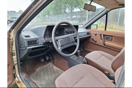 Volkswagen Passat 1.6 TD 5 bak thumbnail 12