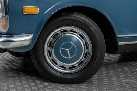 Mercedes-Benz 280 SL Pagode thumbnail 4