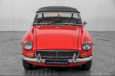 MG B . thumbnail 53