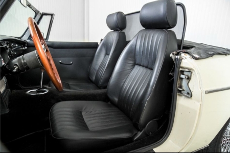 MG B 1.8 Roadster thumbnail 16