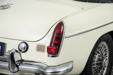 MG B 1.8 Roadster thumbnail 33