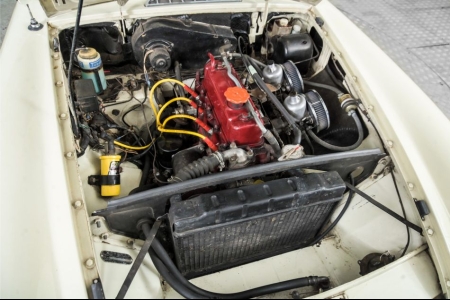 MG B 1.8 Roadster thumbnail 42